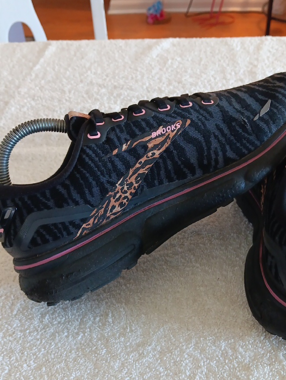 Brooks Ghost 15 Running Shoes - Picture 6 of 16